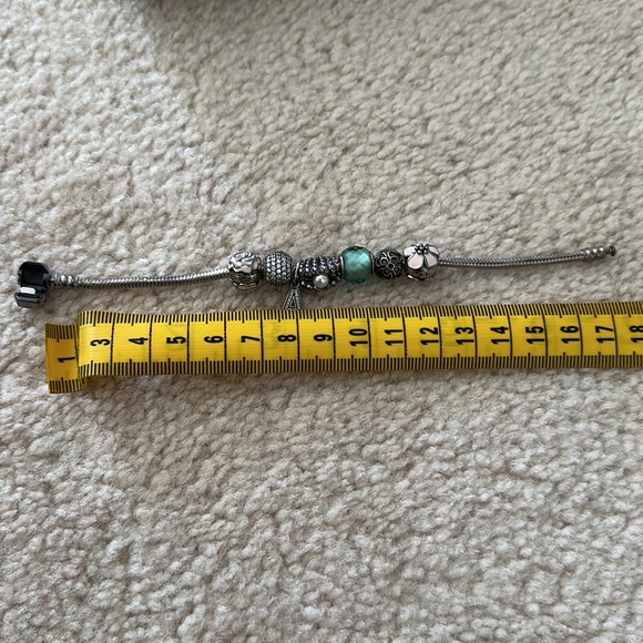 Vintage Pandora bracelet including all the charms - Picture 2 of 3